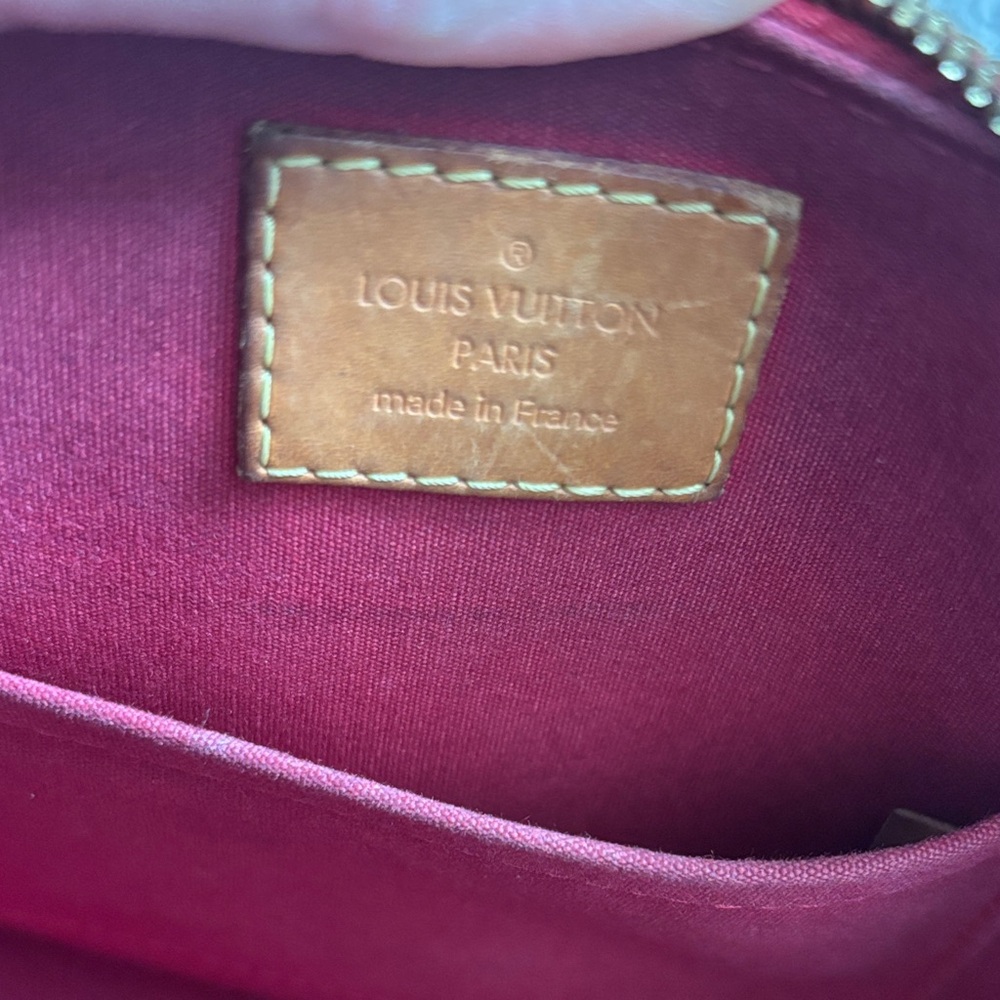 Louis Vuitton Alma BB Vernis Red - Picture 8 of 9